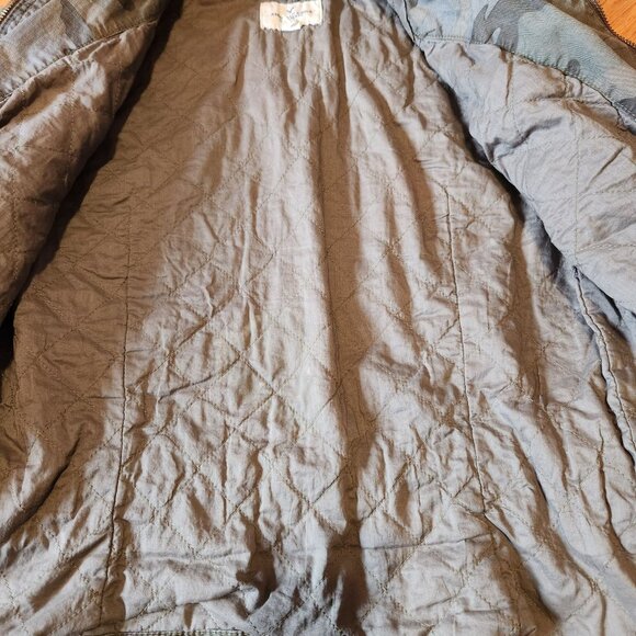 Vintage American Eagle Outfitters Camouflage Utility Jacket S/P Quilted Lining 1 - Picture 3 of 6